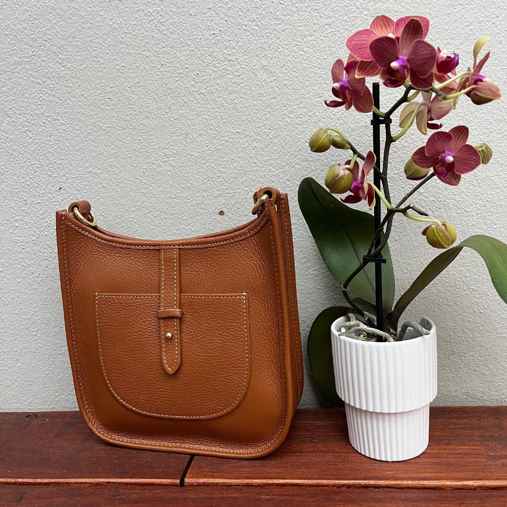 Sorella Handbags Loretta bag in Peru or dark tan