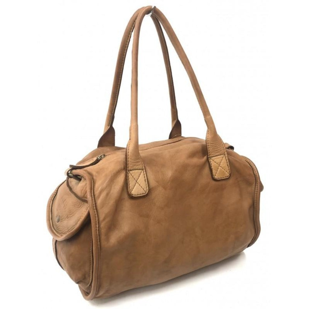 Side view of the Ardathia bag