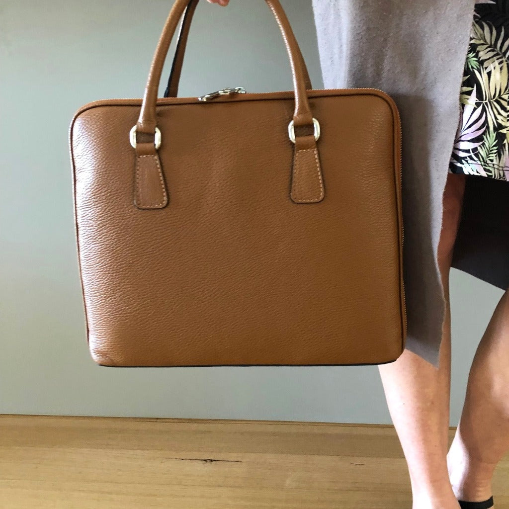 The Brianna laptop or business bag in cognac or peru