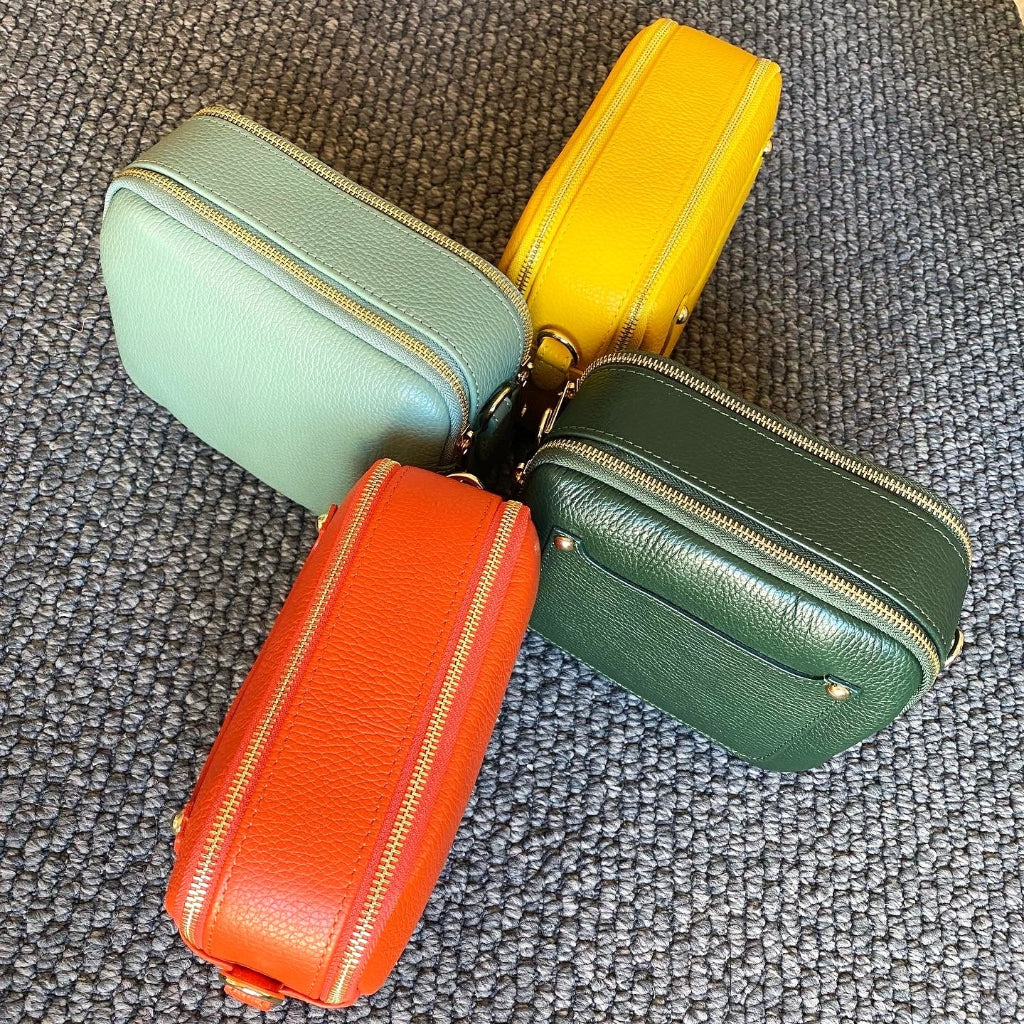 Multiple colours in the Crystal bag