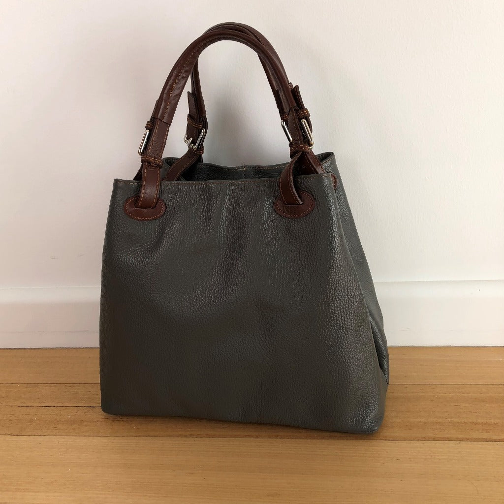 Dawn bag in dark grey