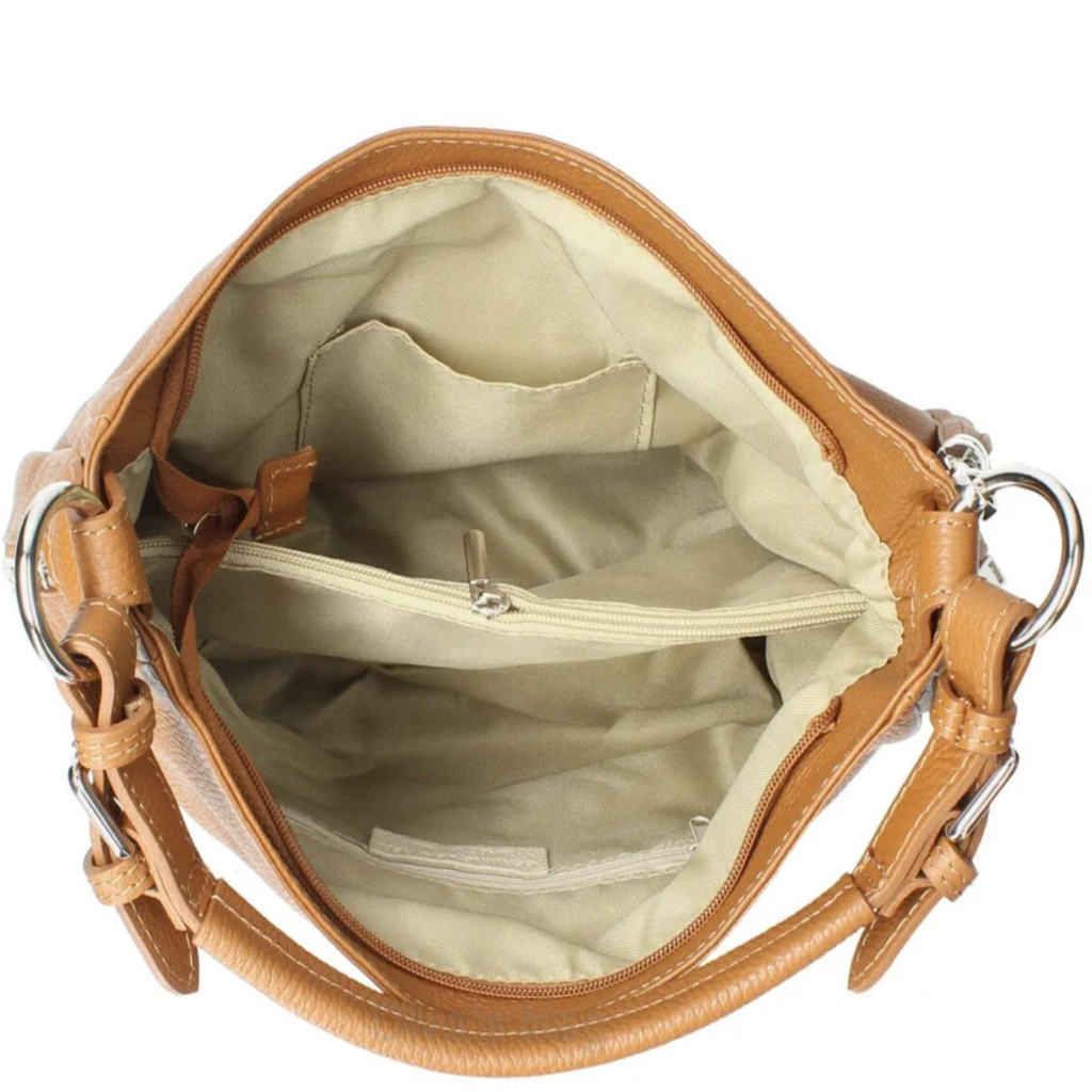 Inside view of the Elsa bag