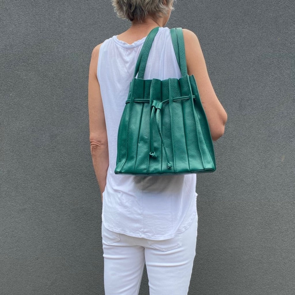 Sorella Handbags woman with Susie bag over her shoulder