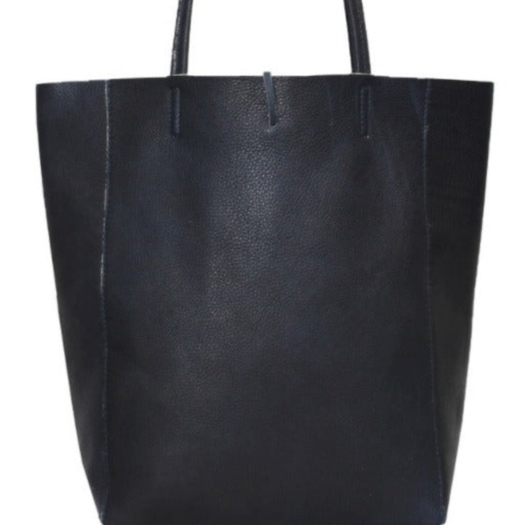 Muzi bag in navy