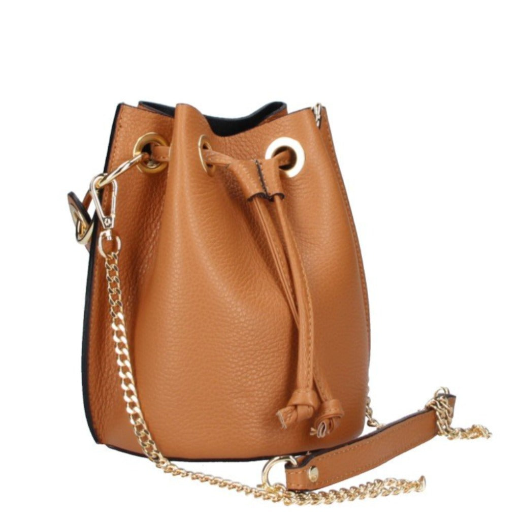 Lucy tote in cognac with chain