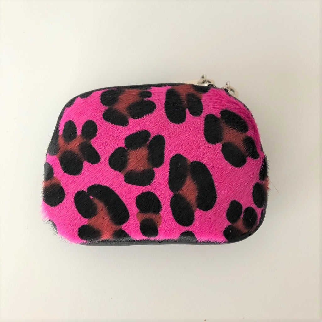 Mixture of coin purses