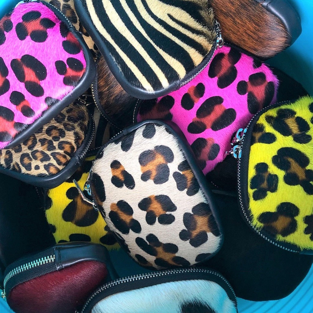 Mixture of coin purses