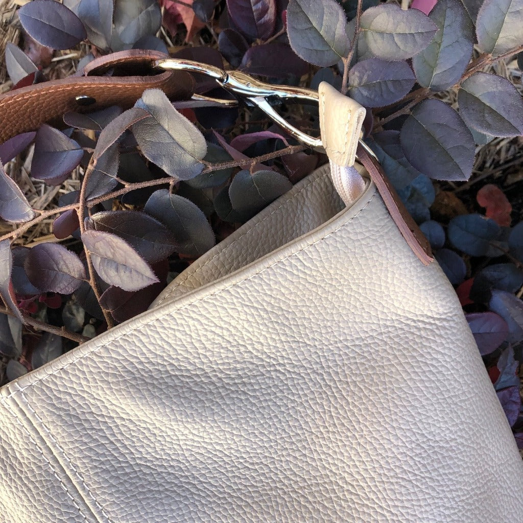 Photo showing a section of the Daisy bag