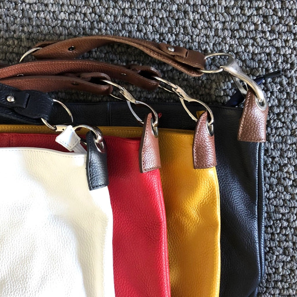 Daisy bag in white, red, mustard yellow and navy