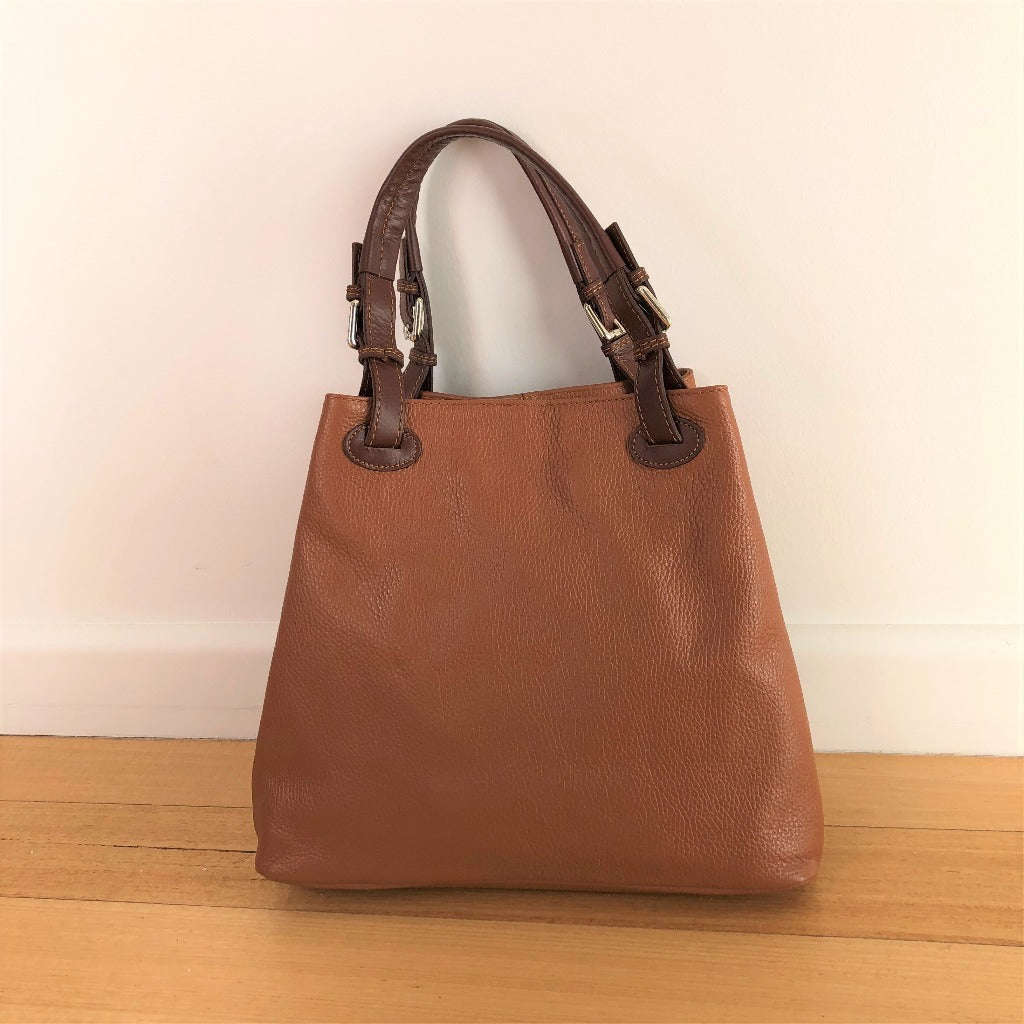 Dawn bag in tan or cognac front view