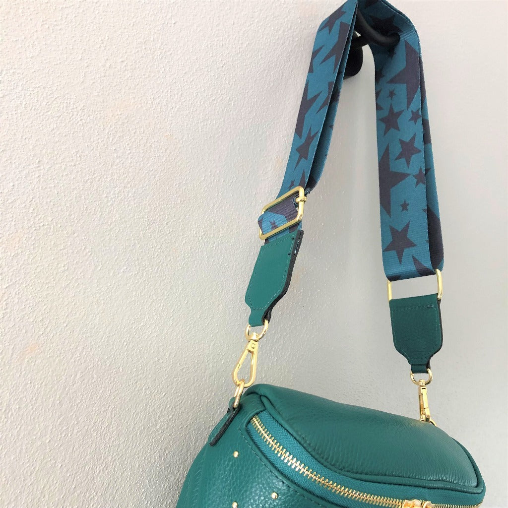 Close up view of the teal bag