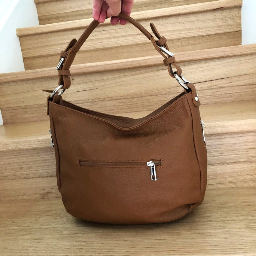 Back view of the Elsa bag