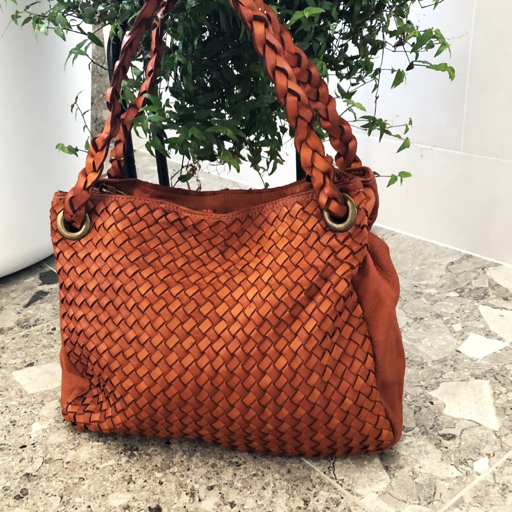 Izzy vintage bag in sienna or natural