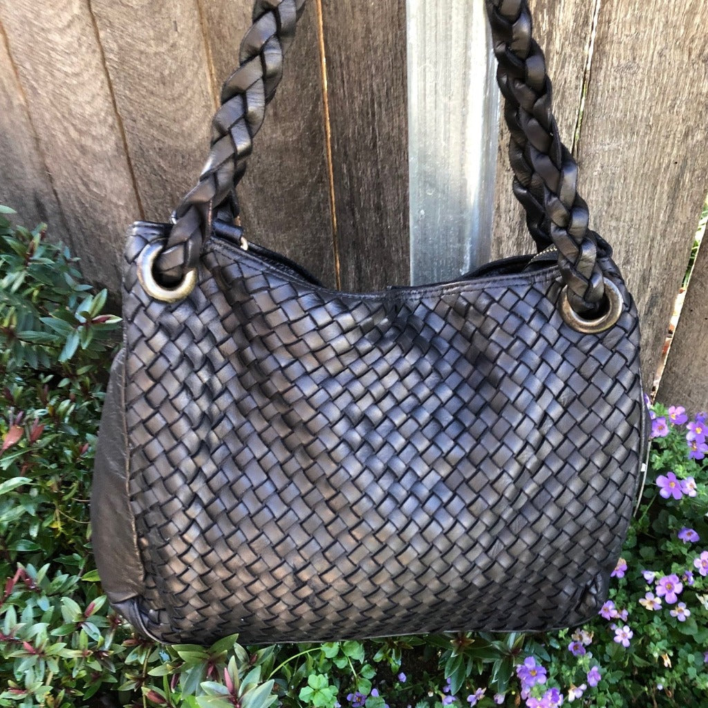 Izzy vintage bag taken outside