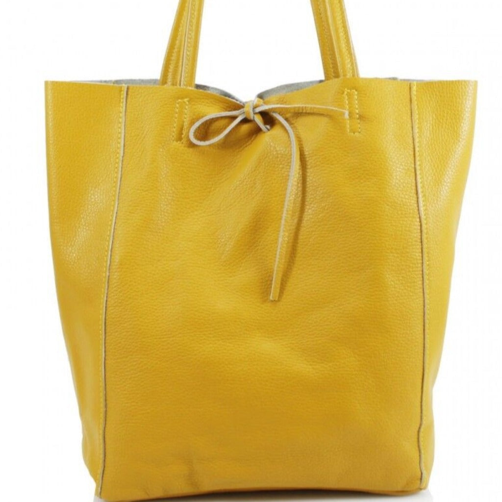 Muzi bag in (banana) yellow