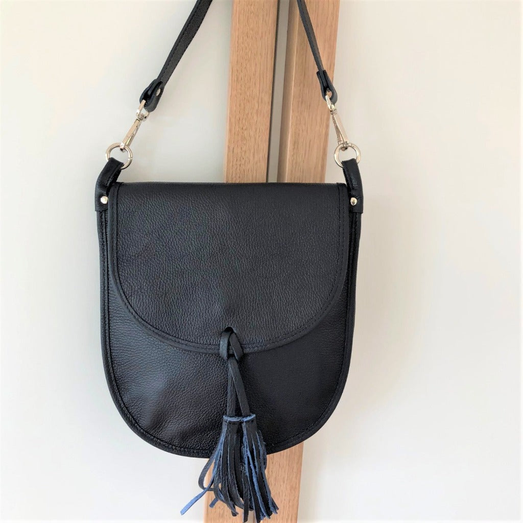 Oriel bag in navy
