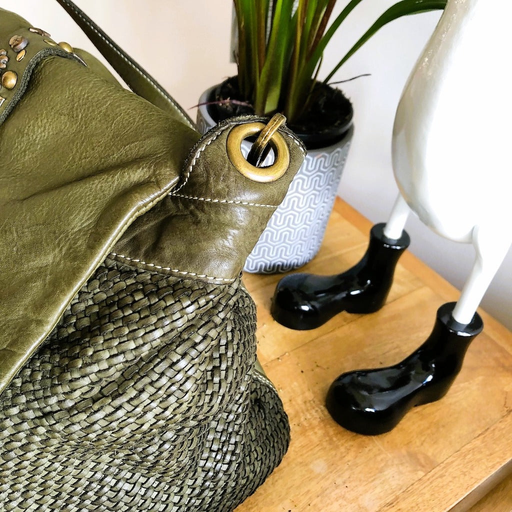 Close up view of the Veriga bag in olive